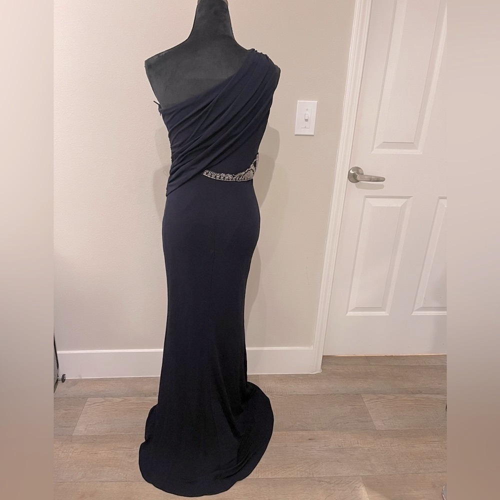 Badgley Mischka gown new with tags
